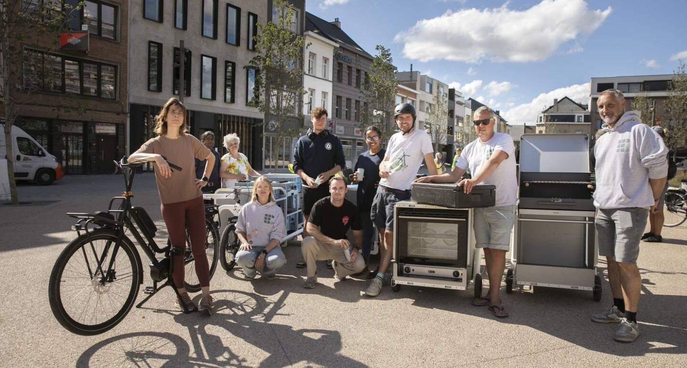 Mobiele buurtkeuken Den Dam schept op 